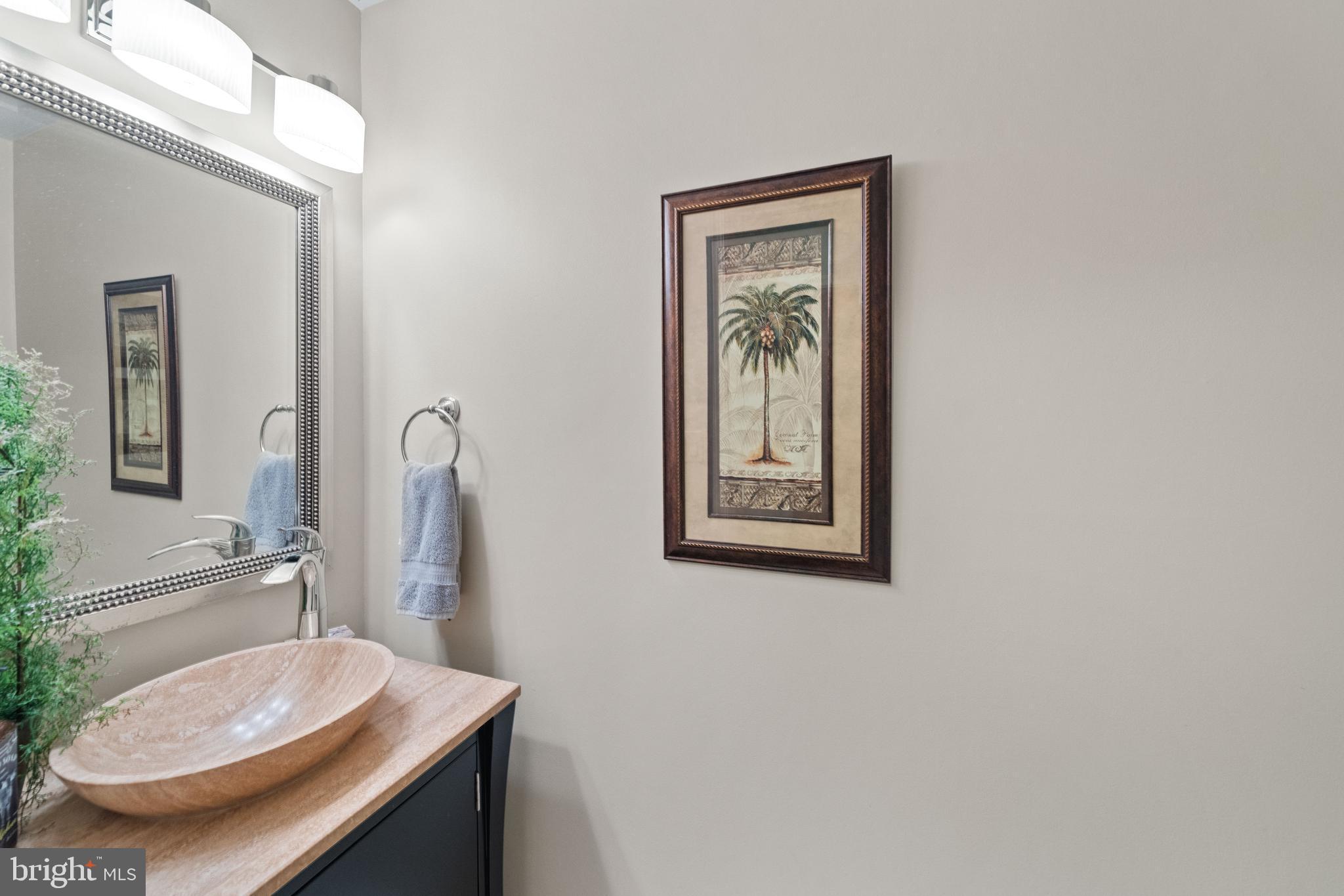 201 S HERON DRIVE A 7