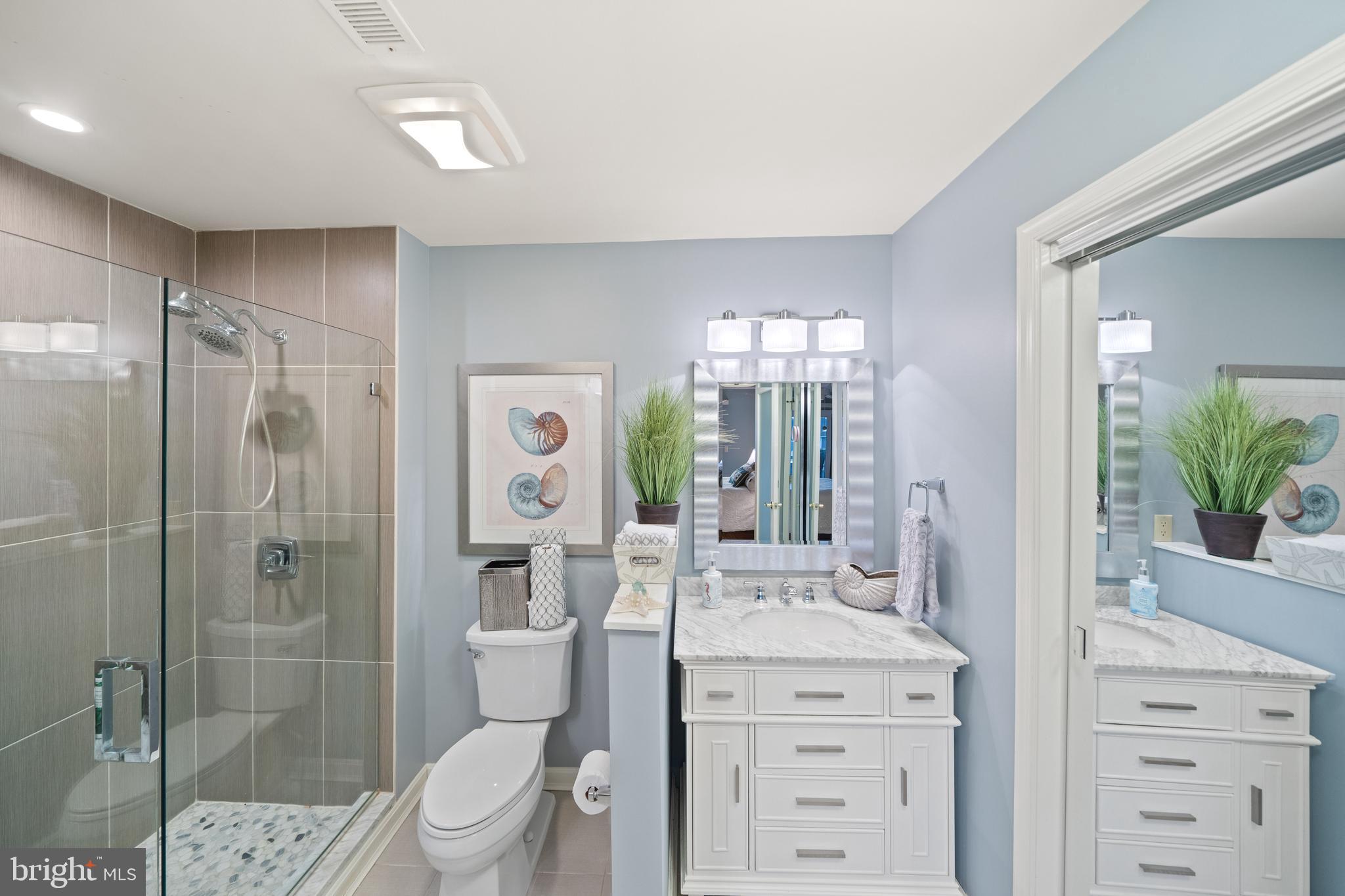 201 S HERON DRIVE A 7