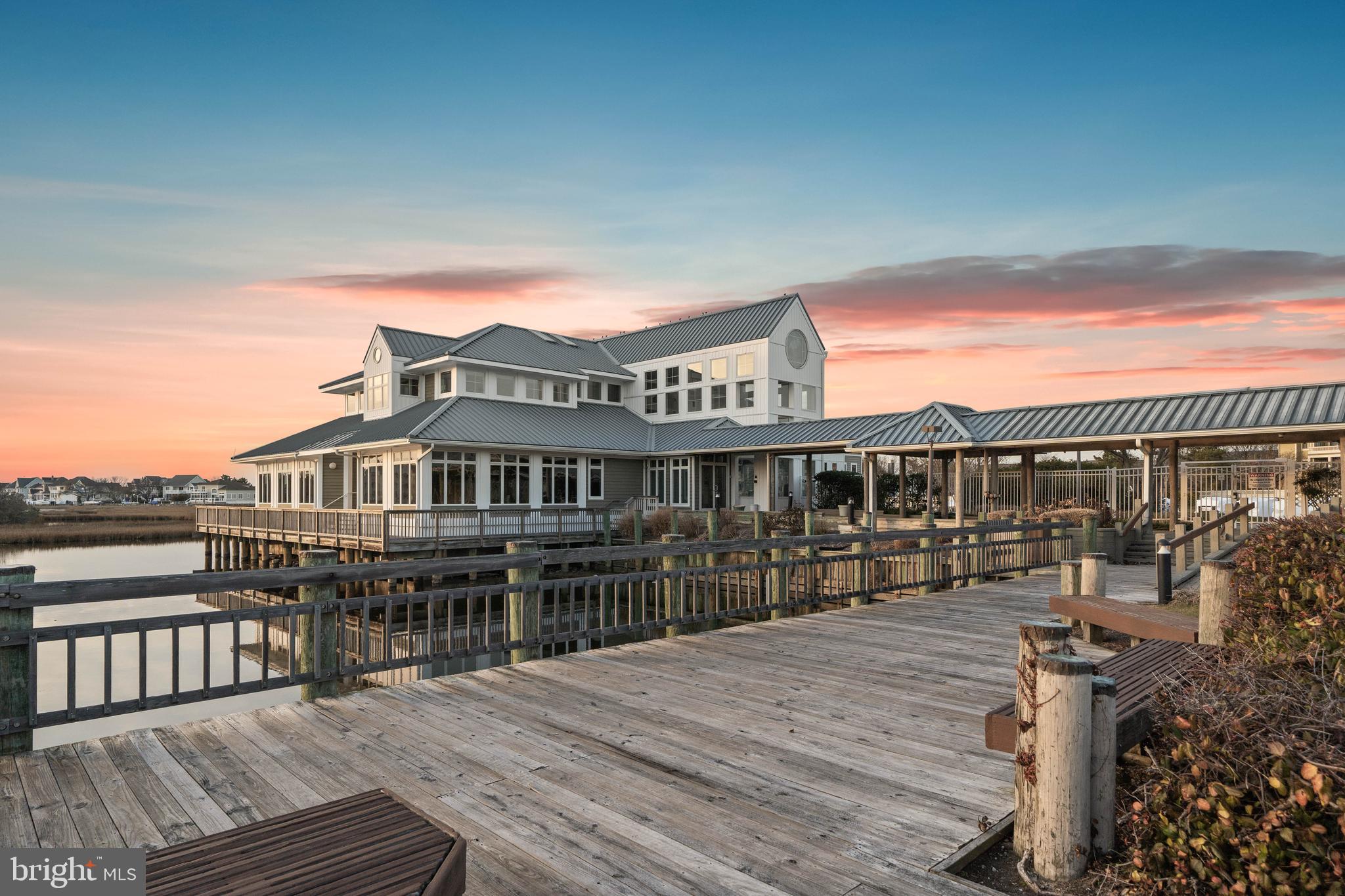 201 S HERON DRIVE A 7