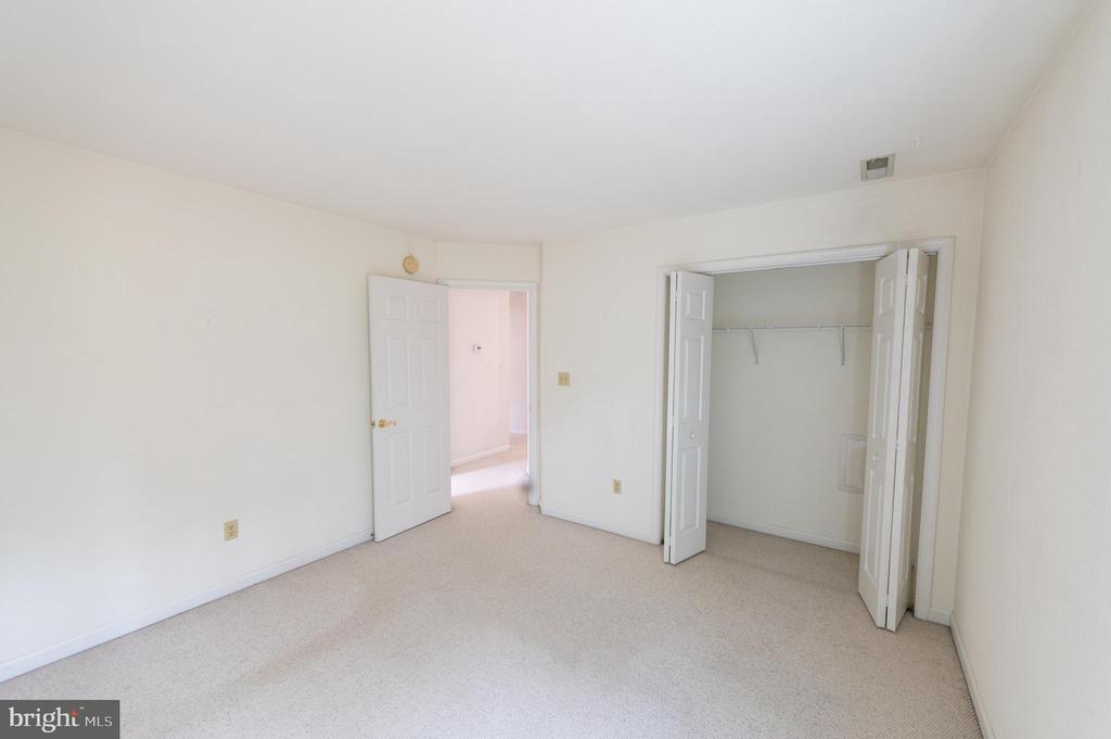 62 HINGHAM LANE