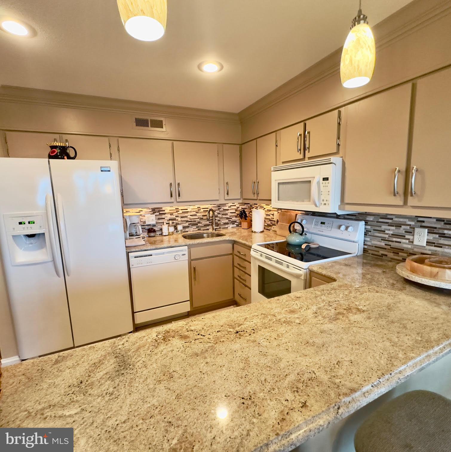 119 OLD LANDING ROAD E203