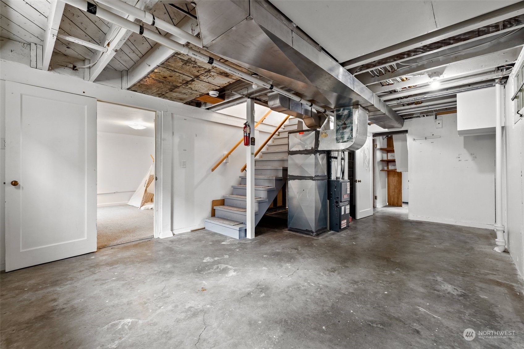 4833 N 7th Street