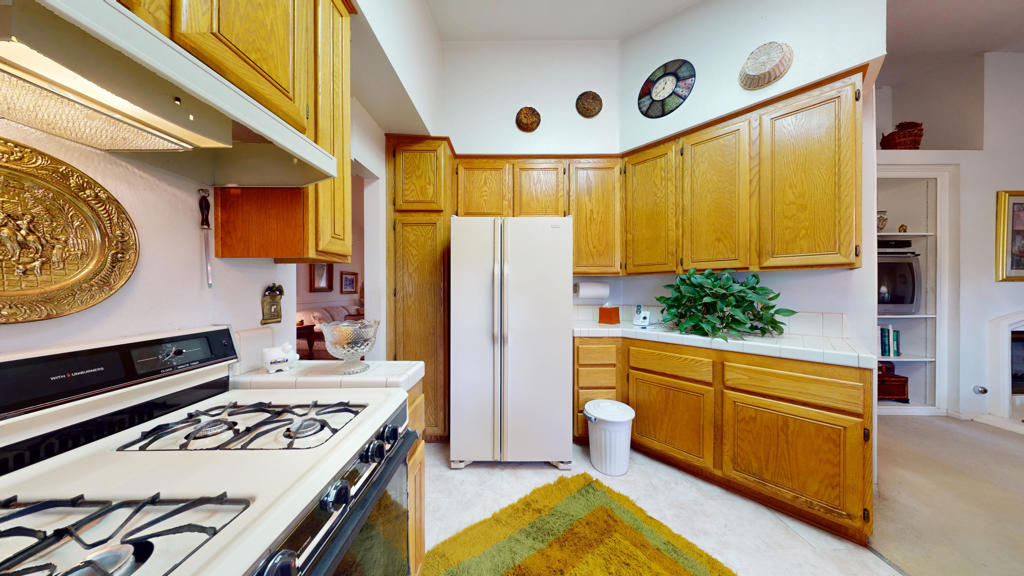 5237 Prospector Circle