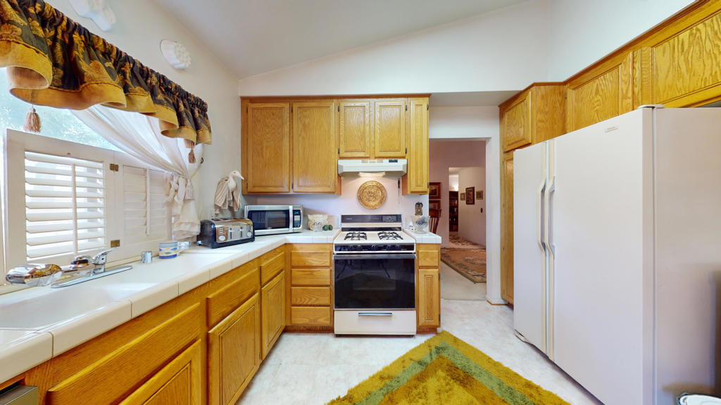 5237 Prospector Circle