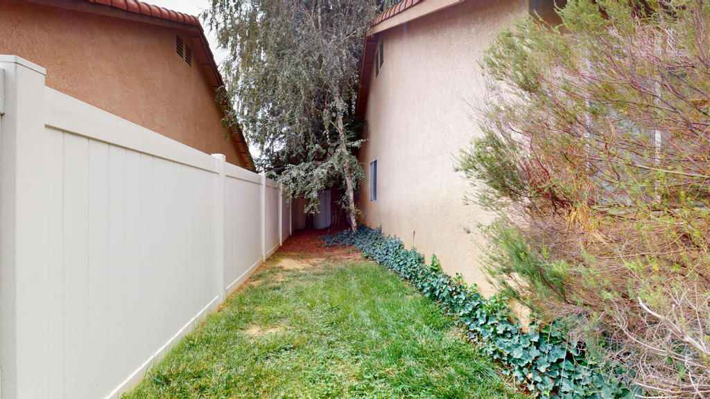 5237 Prospector Circle