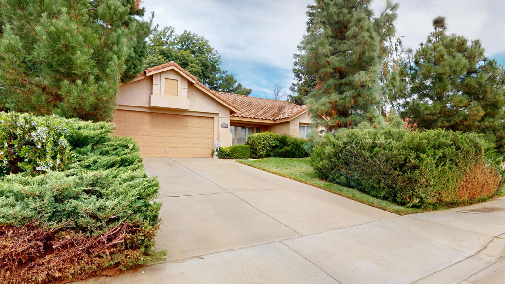 5237 Prospector Circle