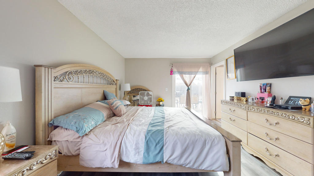 23265 Merrygrove Circle