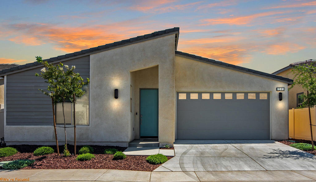 1591 Village Green Way