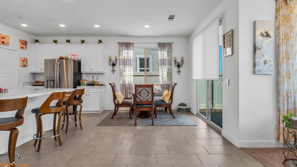 1591 Village Green Way