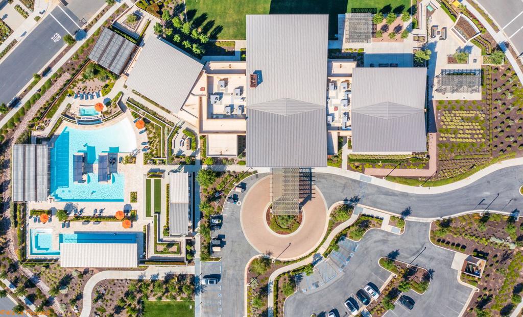 1591 Village Green Way