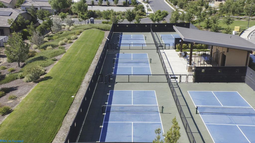 1591 Village Green Way