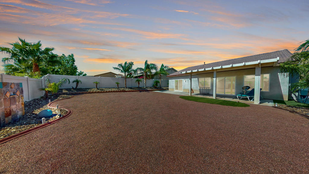 64073 Olympic Mountain Avenue