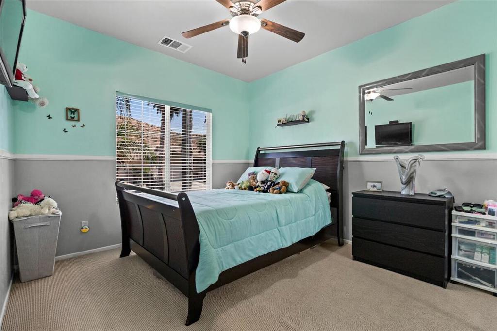 64073 Olympic Mountain Avenue