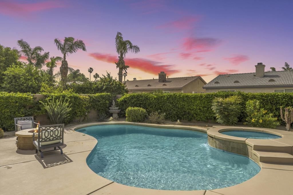 80773 Mountain Mesa Drive