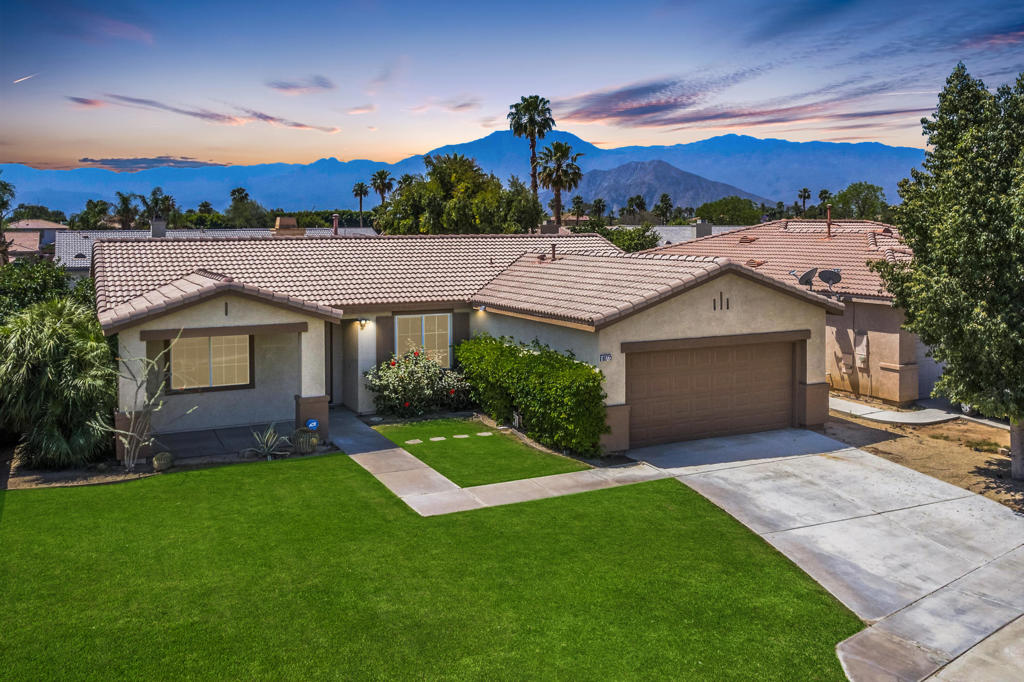 80773 Mountain Mesa Drive