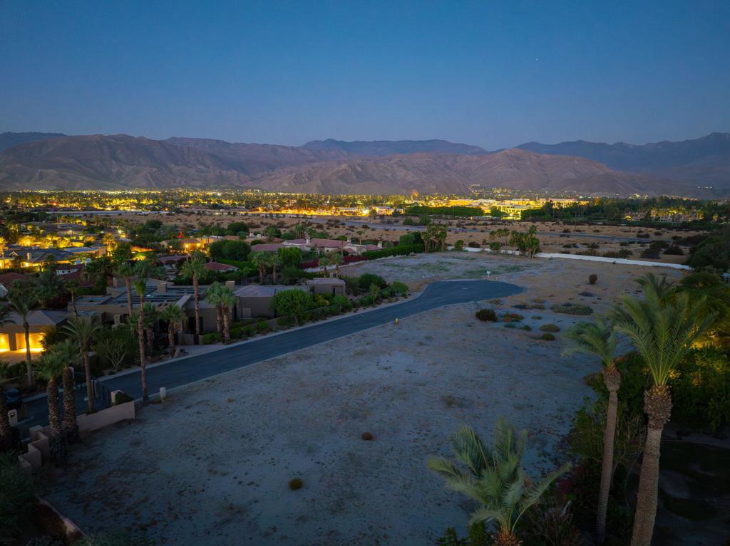 1 Paradise Cove Court