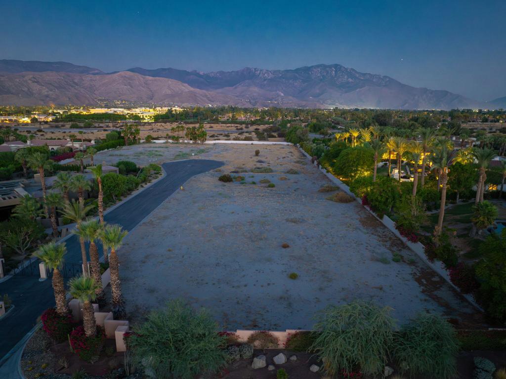 1 Paradise Cove Court