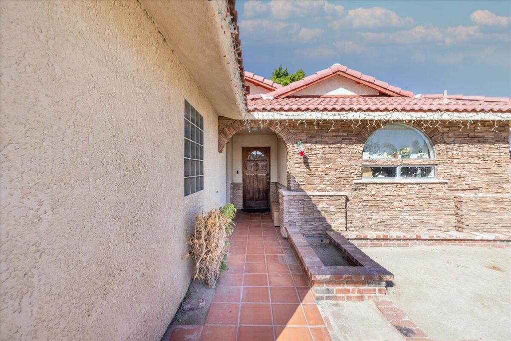 31547 Whispering Palms Trail