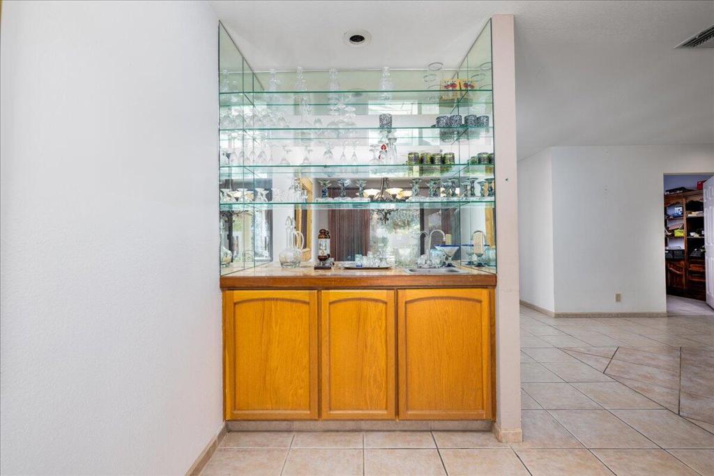 82211 Vandenberg Drive