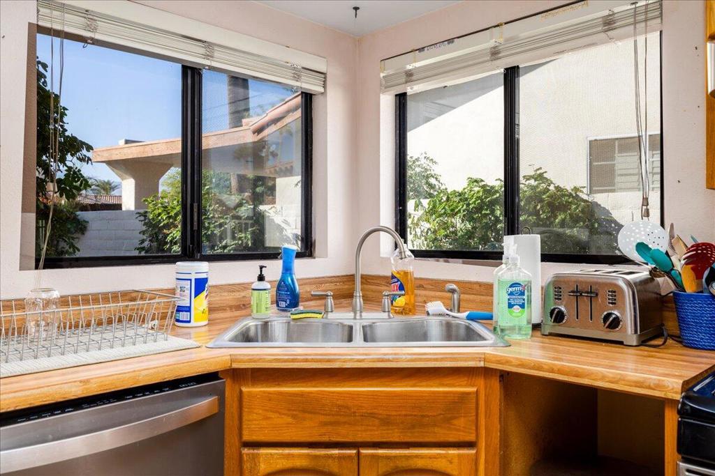 82211 Vandenberg Drive