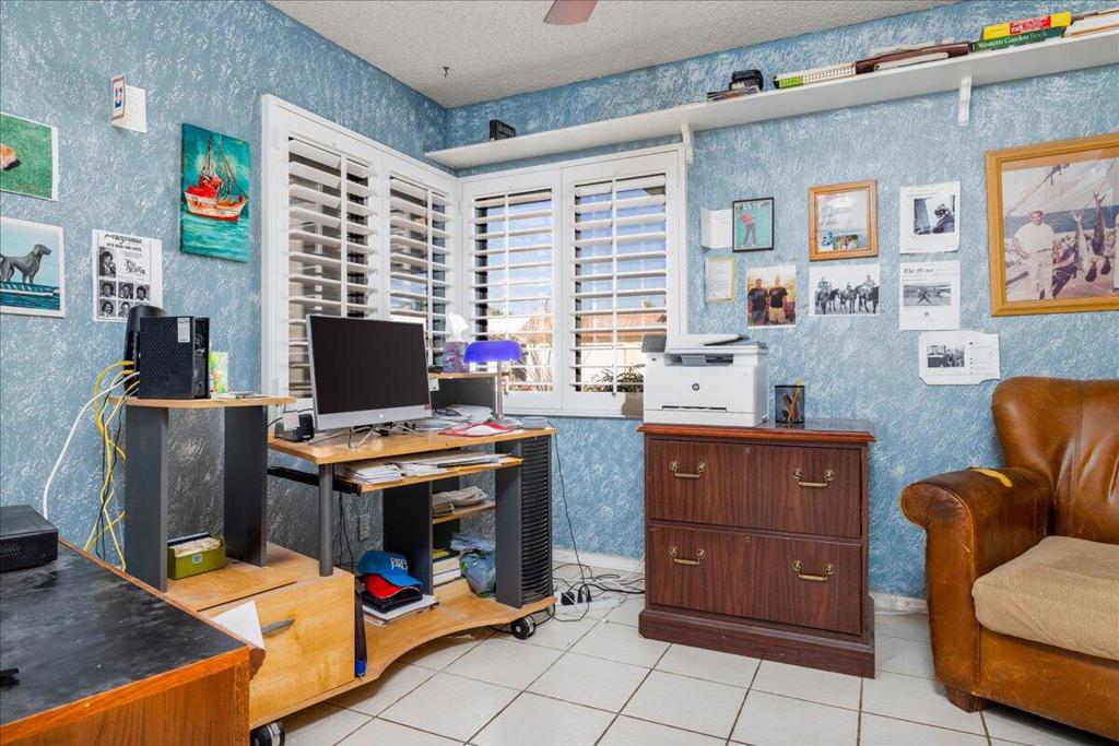 82211 Vandenberg Drive