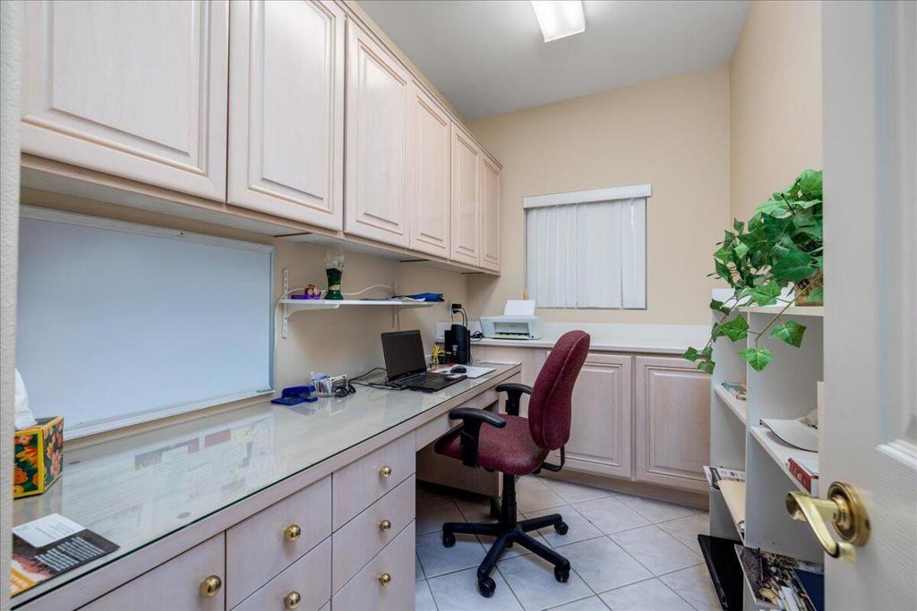 78624 Bougainvillea Drive