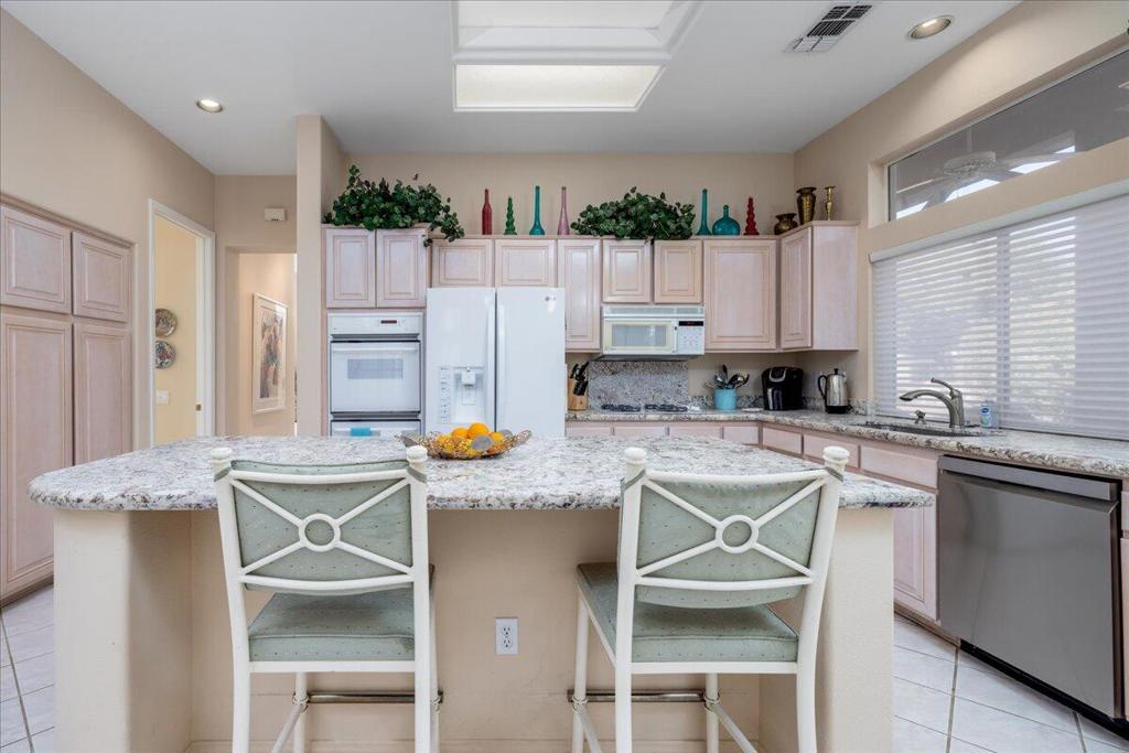 78624 Bougainvillea Drive