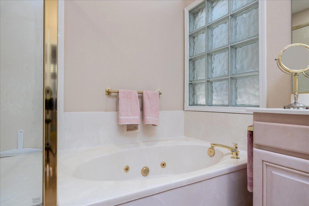 78624 Bougainvillea Drive