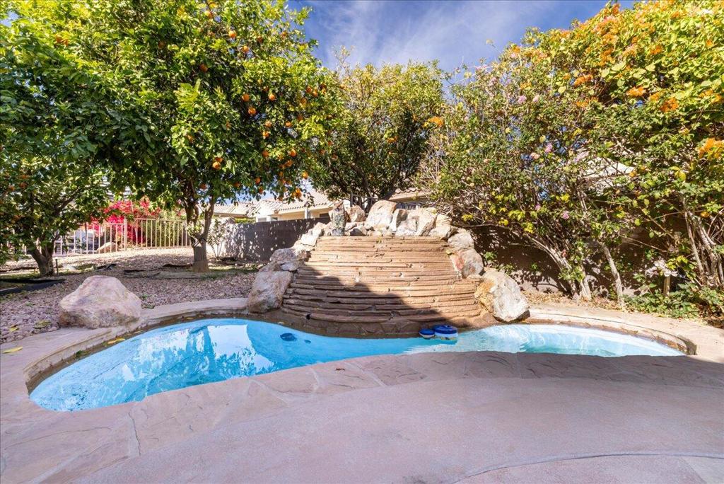 78624 Bougainvillea Drive