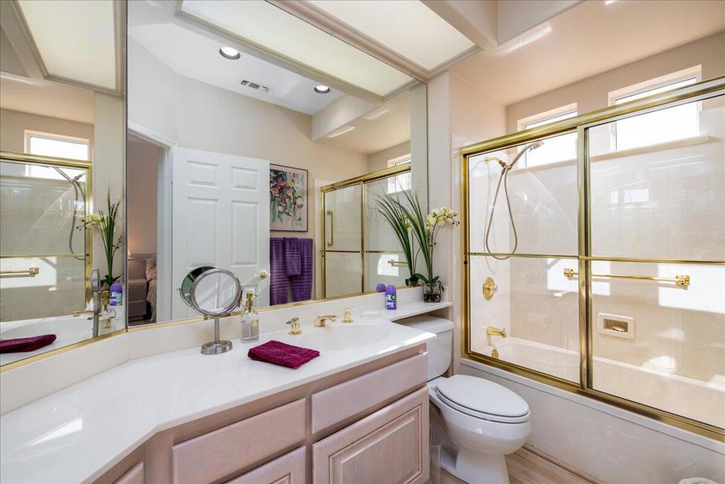 78624 Bougainvillea Drive