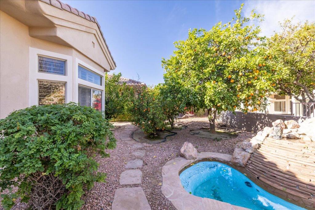 78624 Bougainvillea Drive