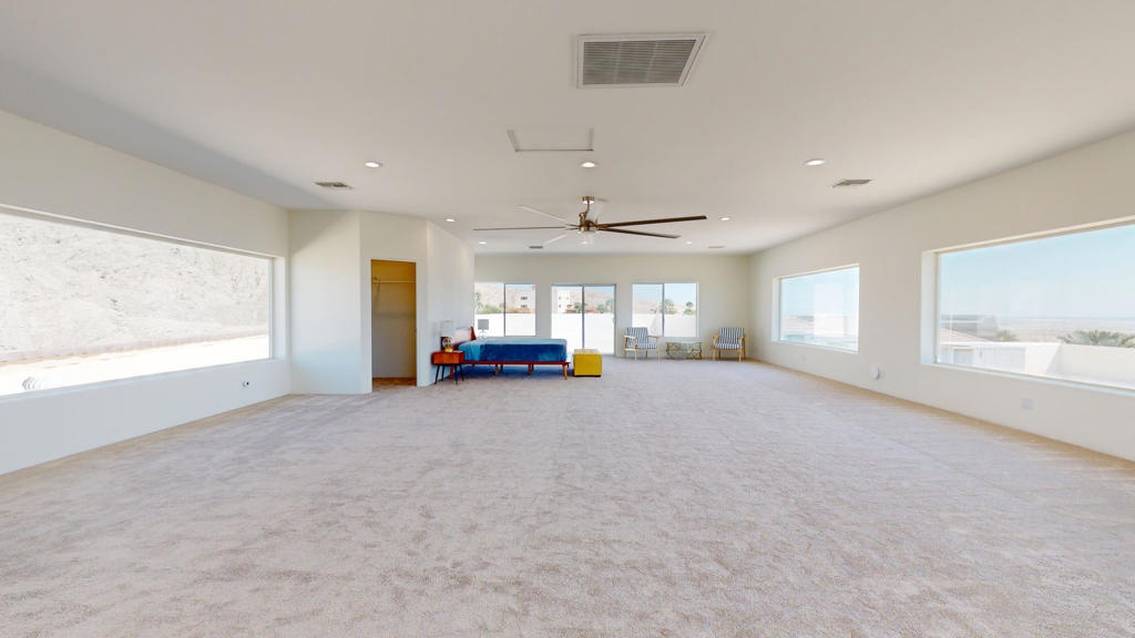 28225 Via Las Palmas