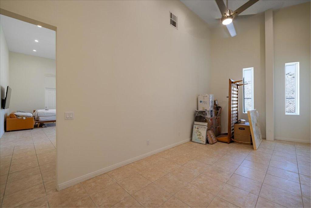 28225 Via Las Palmas