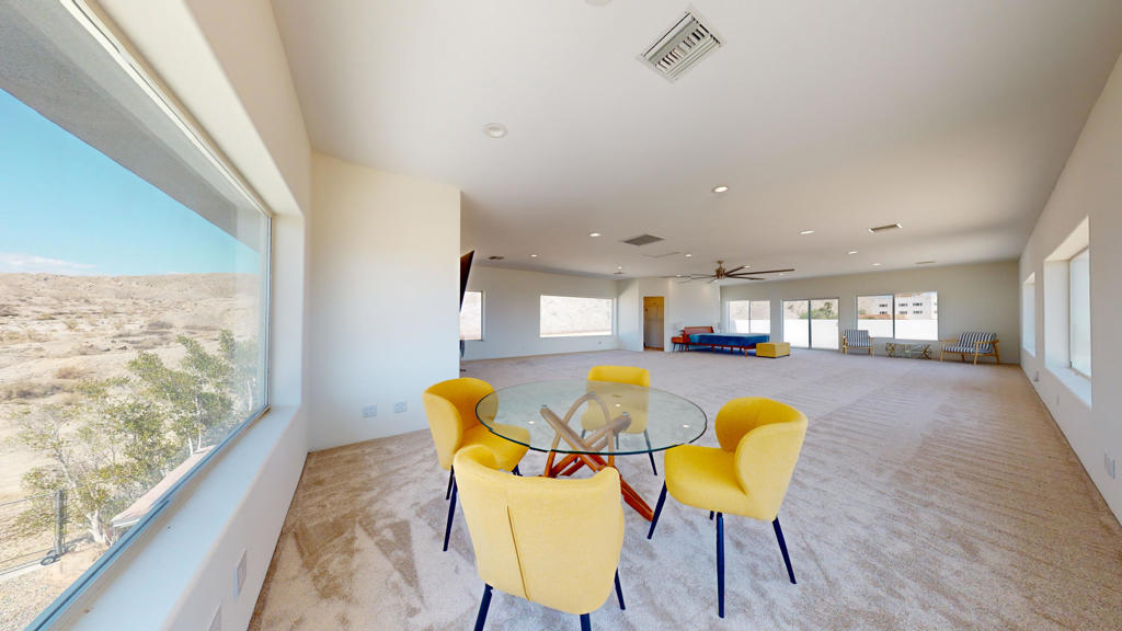 28225 Via Las Palmas