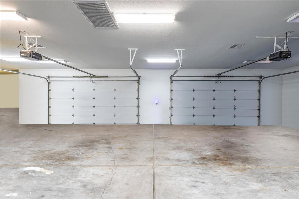 28225 Via Las Palmas