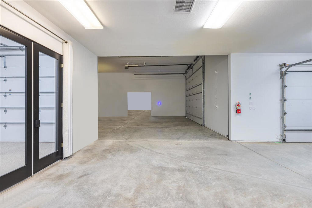 28225 Via Las Palmas