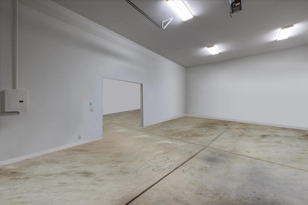 28225 Via Las Palmas