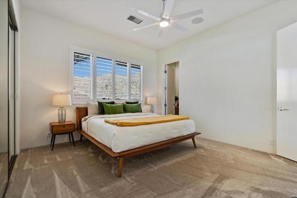 28225 Via Las Palmas