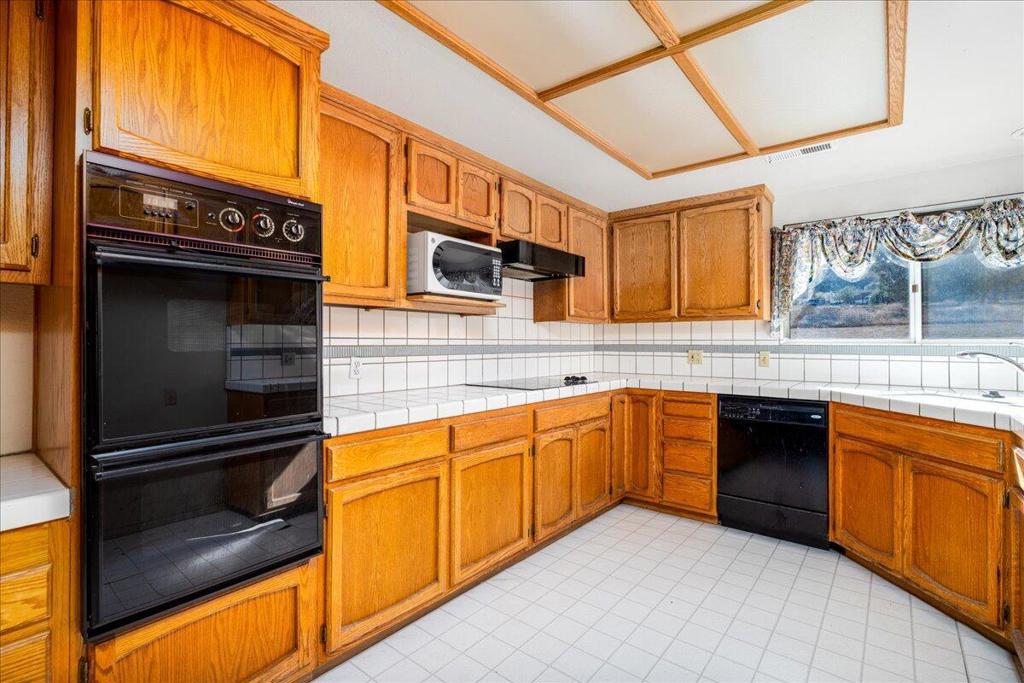 31521 Jacinto Street