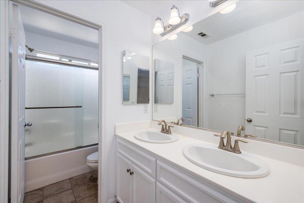 26949 Shelter Cove Court