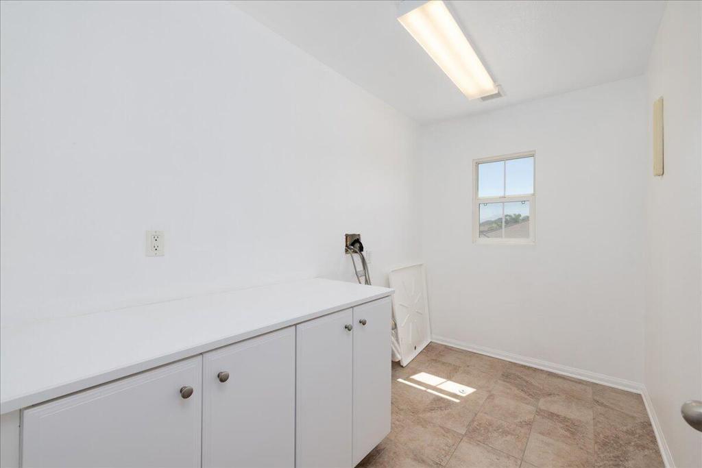 26949 Shelter Cove Court