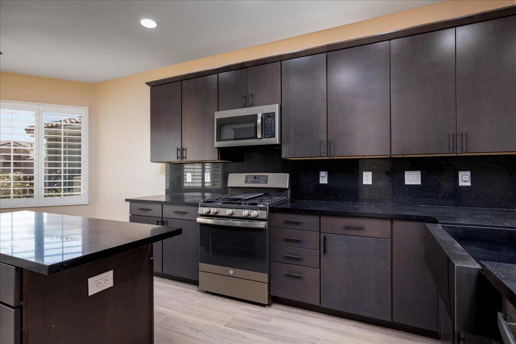 78544 Iron Bark Drive