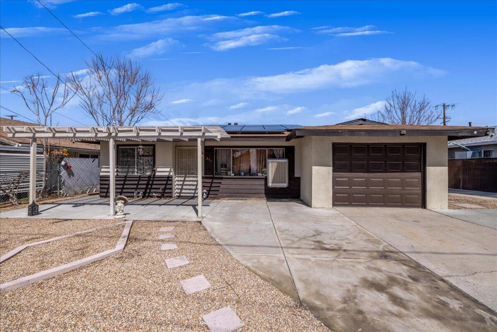 249 & 255 W 6th Street