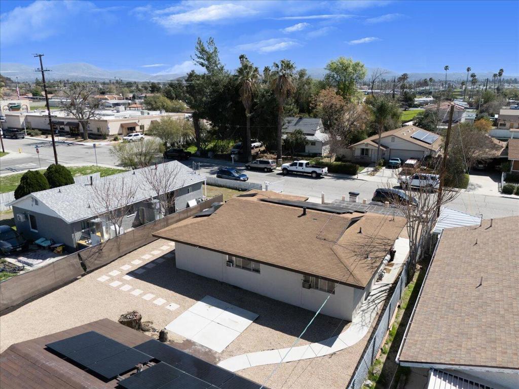 249 & 255 W 6th Street