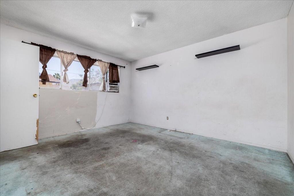 249 & 255 W 6th Street