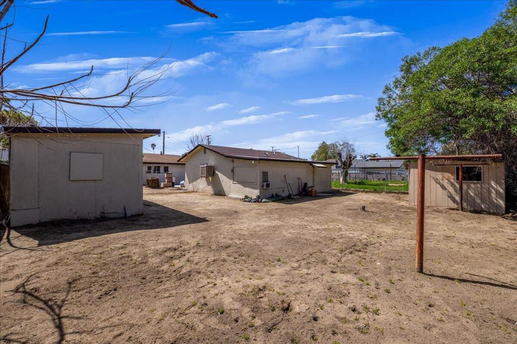 249 & 255 W 6th Street