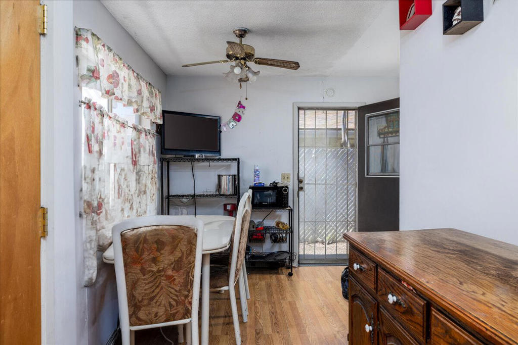 249 & 255 W 6th Street