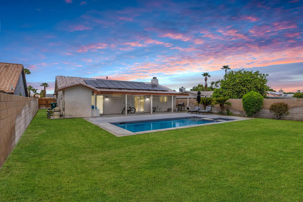 30275 Avenida Juarez