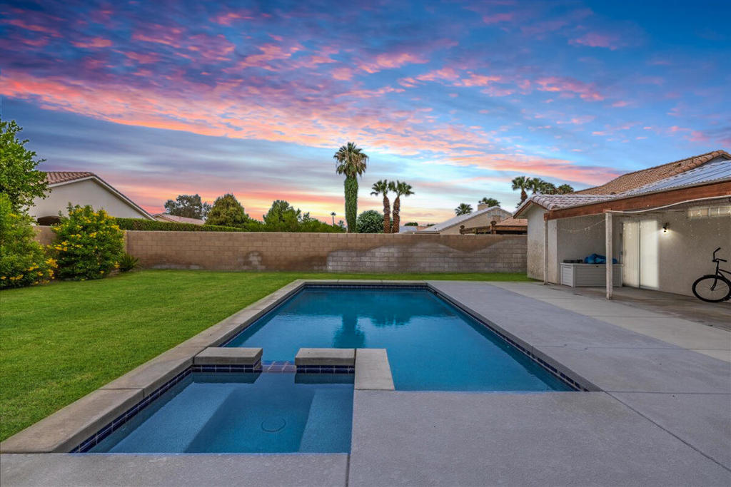 30275 Avenida Juarez