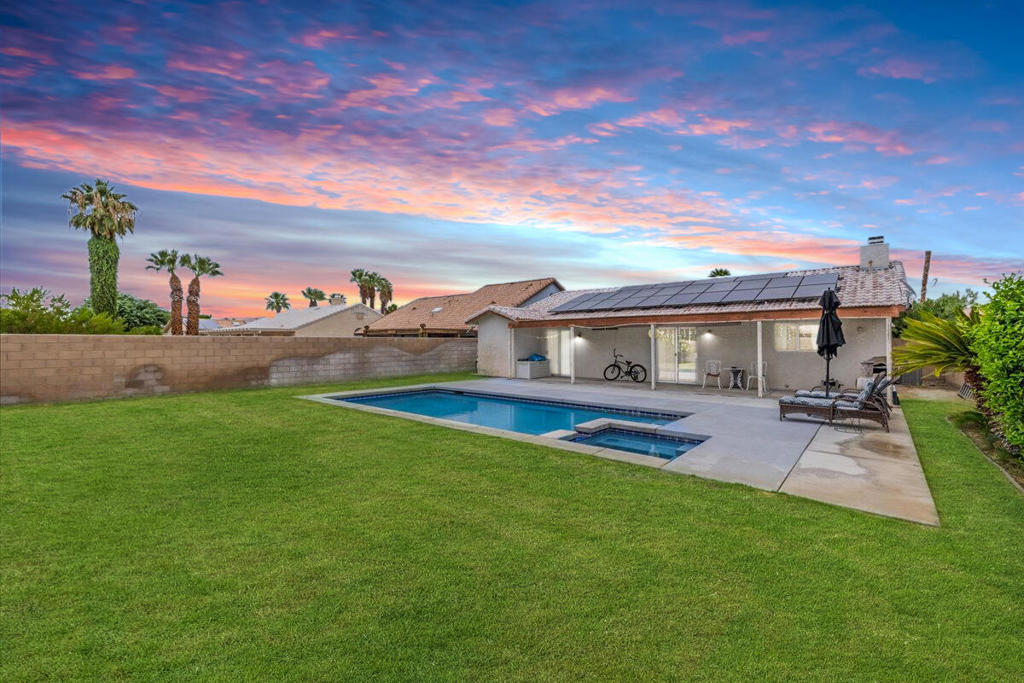 30275 Avenida Juarez